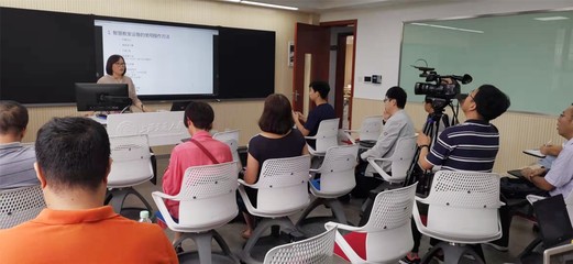 教育技術中心 以信息技術服務教學，構建高效教育信息服務體系